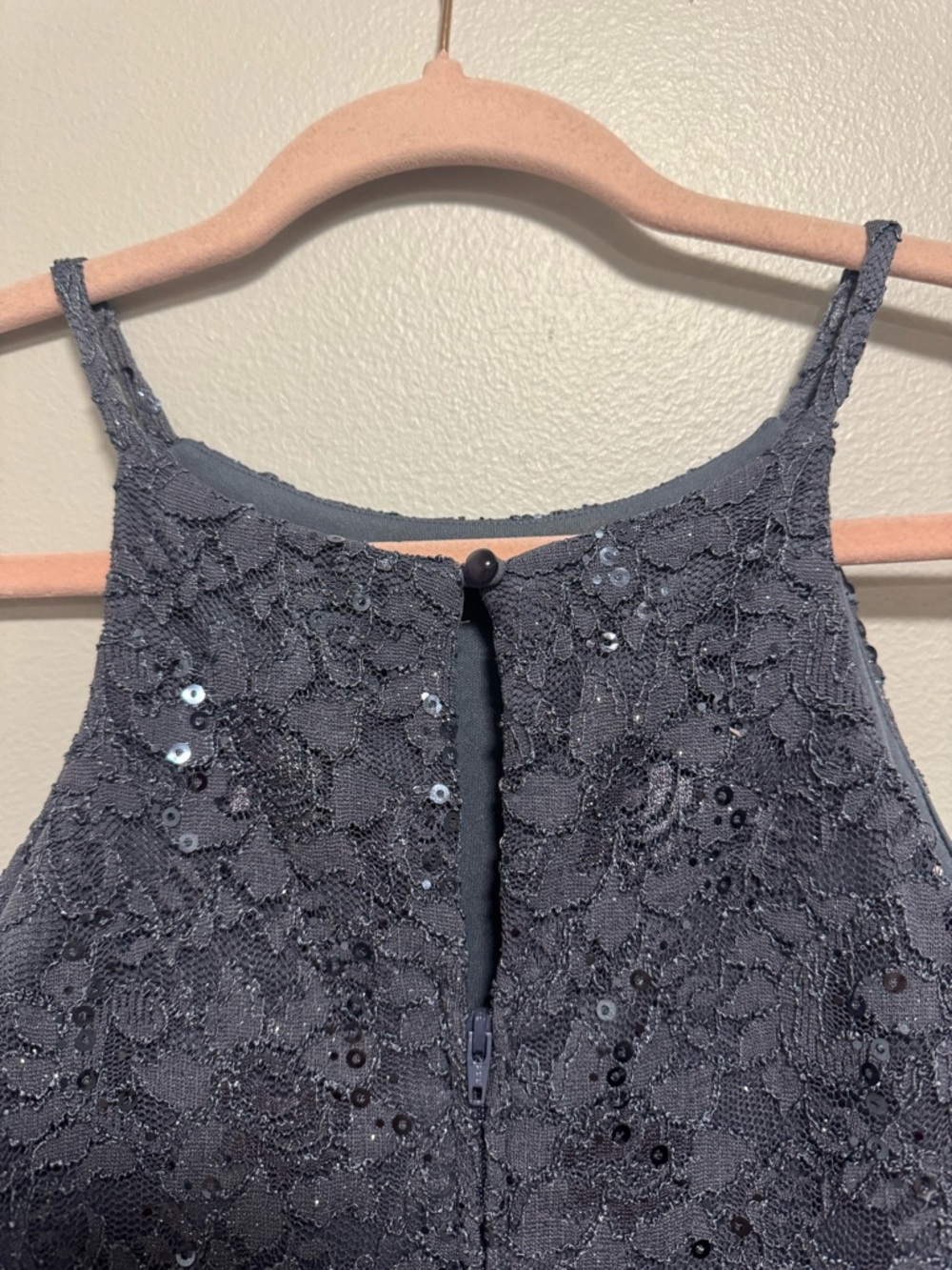 Windsor Floral Lace  Gray Halter Neck Sequin Mini Dress Side Cutouts - Picture 4 of 9
